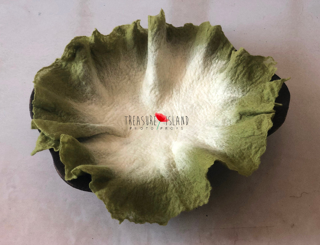 FELTED FLOWER BLANKET - # 2