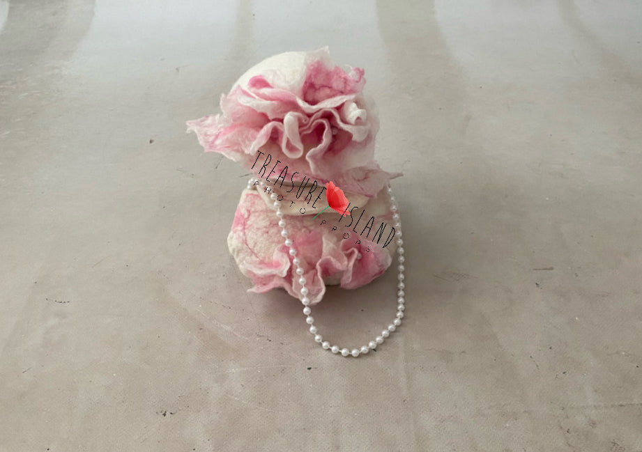 Luxury FELTED Hat & purse SET ✨ pearls ✨ doll bag