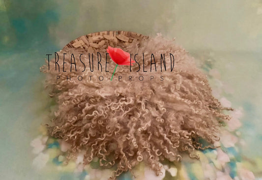 Felted Curly Blanket – Beige - Photo Props