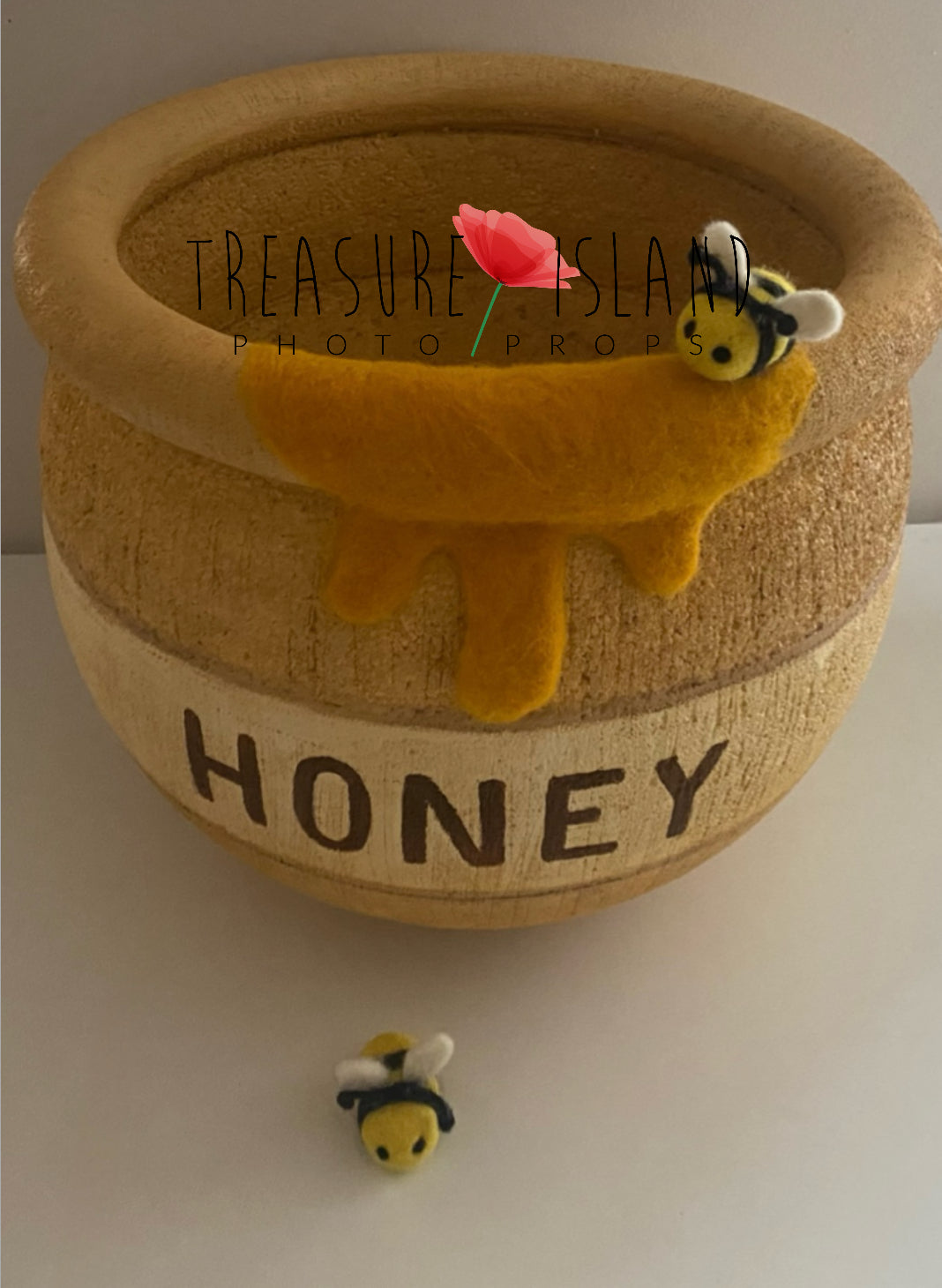 Styrofoam Honey Barrel – Bee Collection