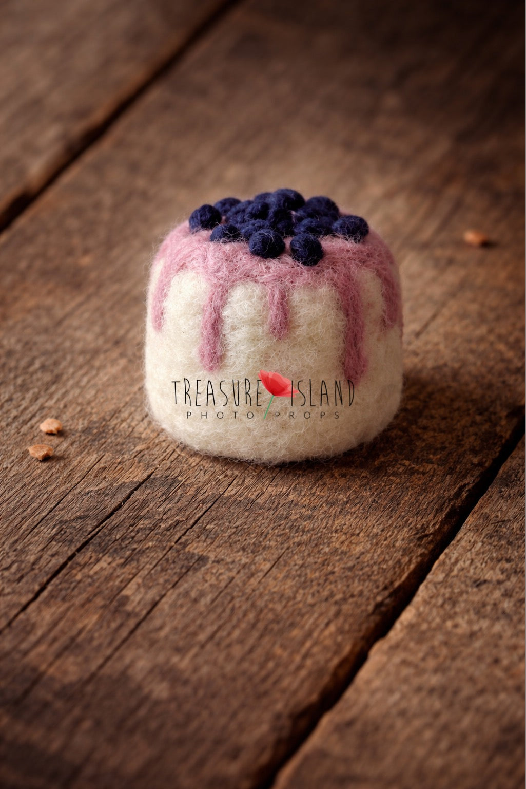Sugar Drizzle & Blueberry – Hand-Felted Cake | Newborn Photography Prop