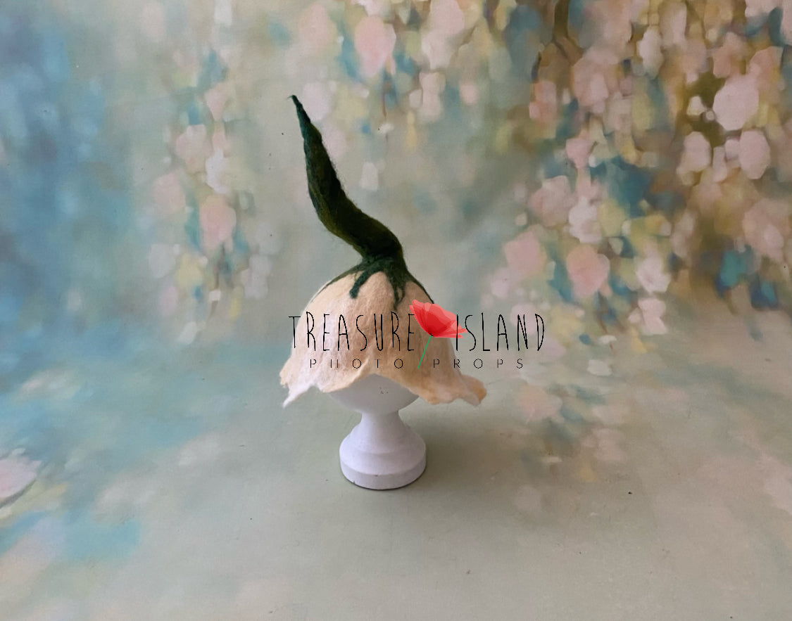 FLOWER HAT Felting hat