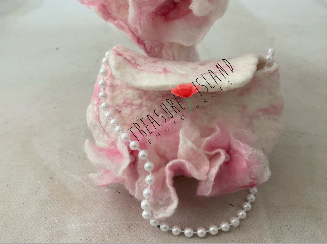 Luxury FELTED Hat & purse SET ✨ pearls ✨ doll bag