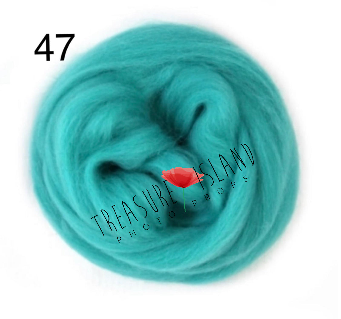 Knitted Blankets – Handmade Chunky Baby Blankets - Photo Props