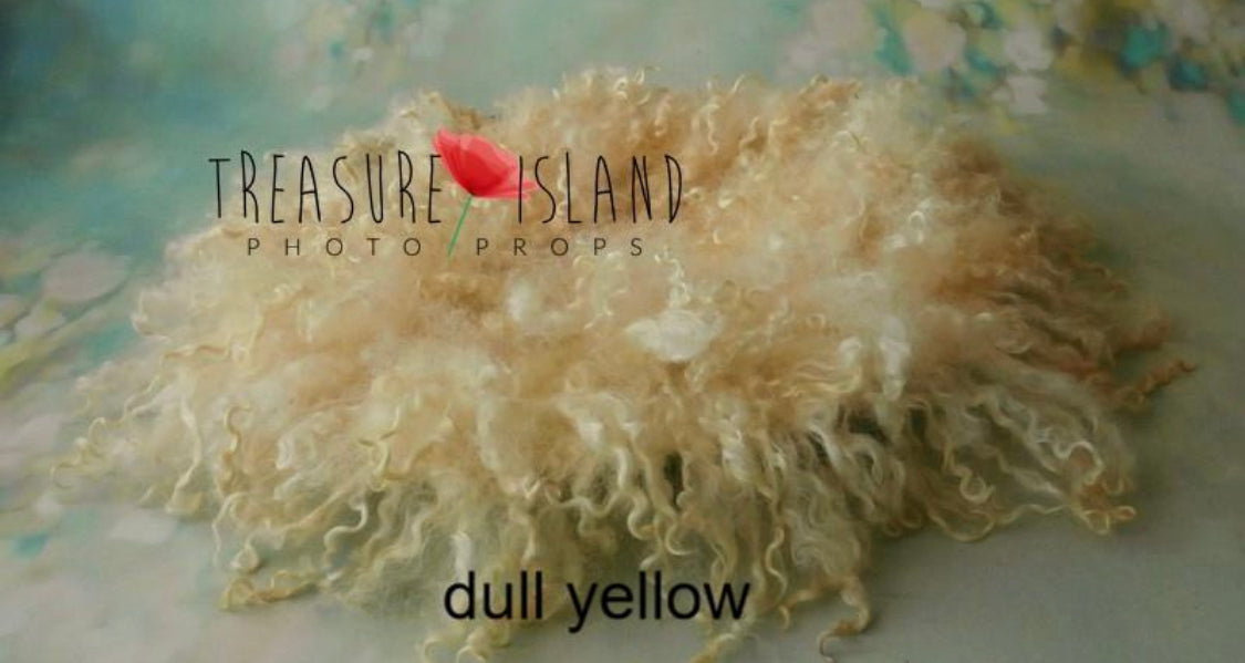 CURLY blanket Dull yellow colour ✨6 sizes✨