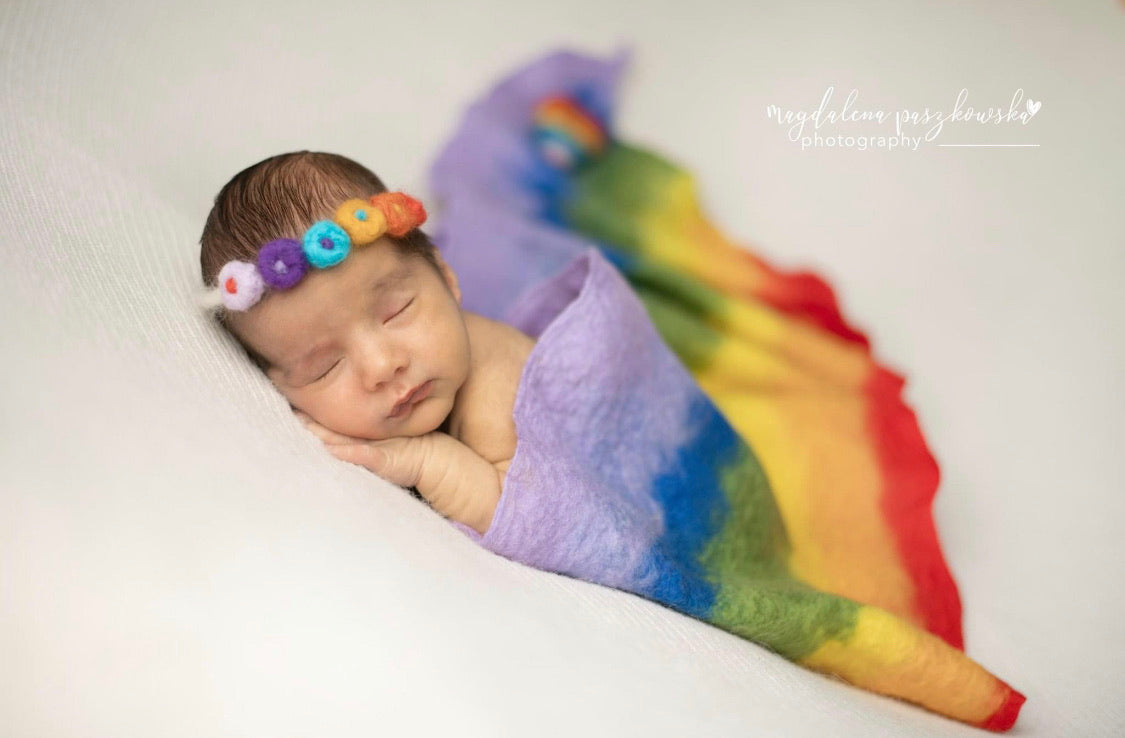 FELTED RAINBOW TIEBACK - 🌈 💫 felted rainbow prop