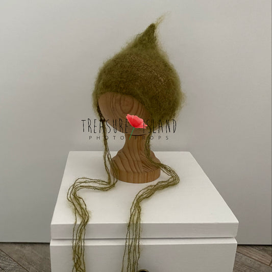 NB Pixie Hat - 58 colours - Photo Props