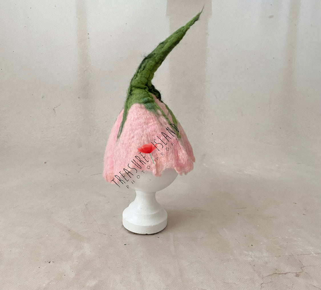 FLOWER HAT Felting hat