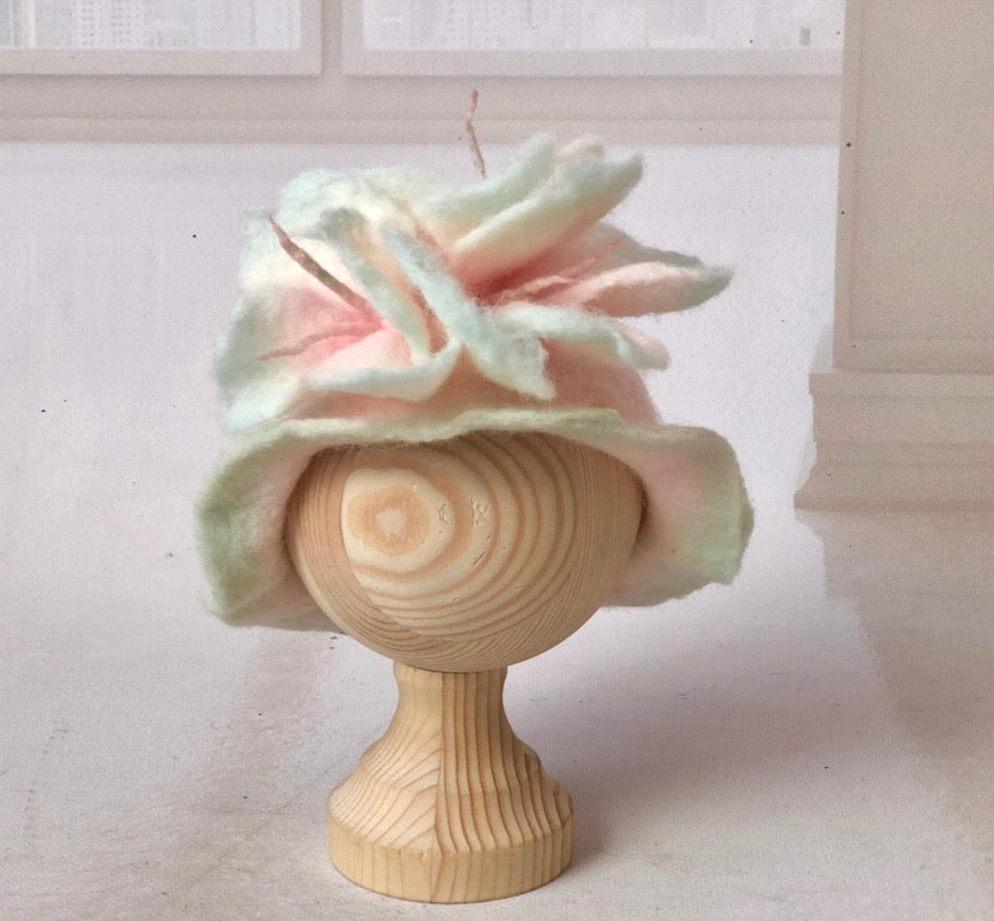 LUXURY FELTED hat