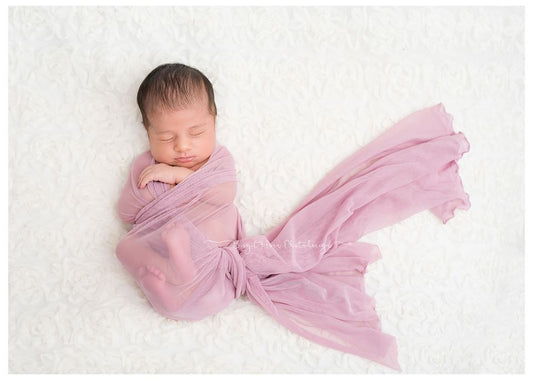 Extra-Long Stretch Wrap – Soft & Super Stretchy Mesh for Newborn & Sitter Photography
