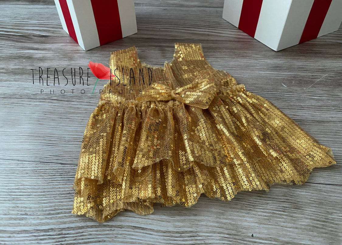 LUXURY GOLDEN DRESS