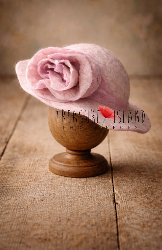 Blush Rose Felt Hat – Handmade Newborn Photography Prop