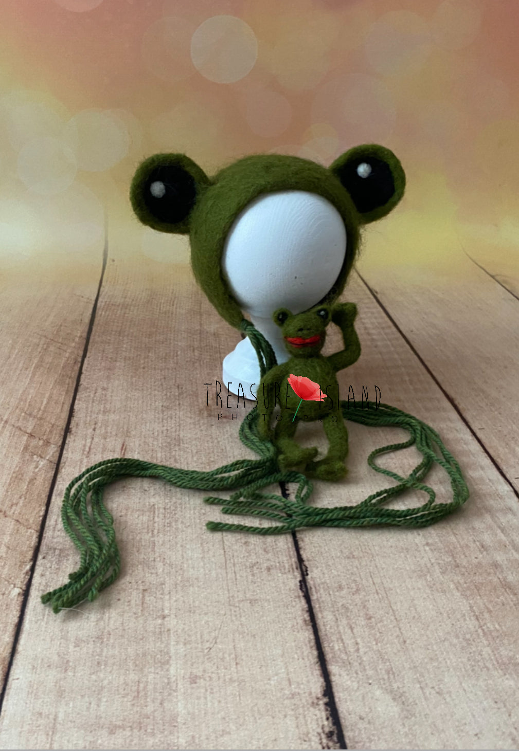 FROG HAT + FROG + LEAF SET felt animals felt animal NEEDLE animal NEEDLE animals