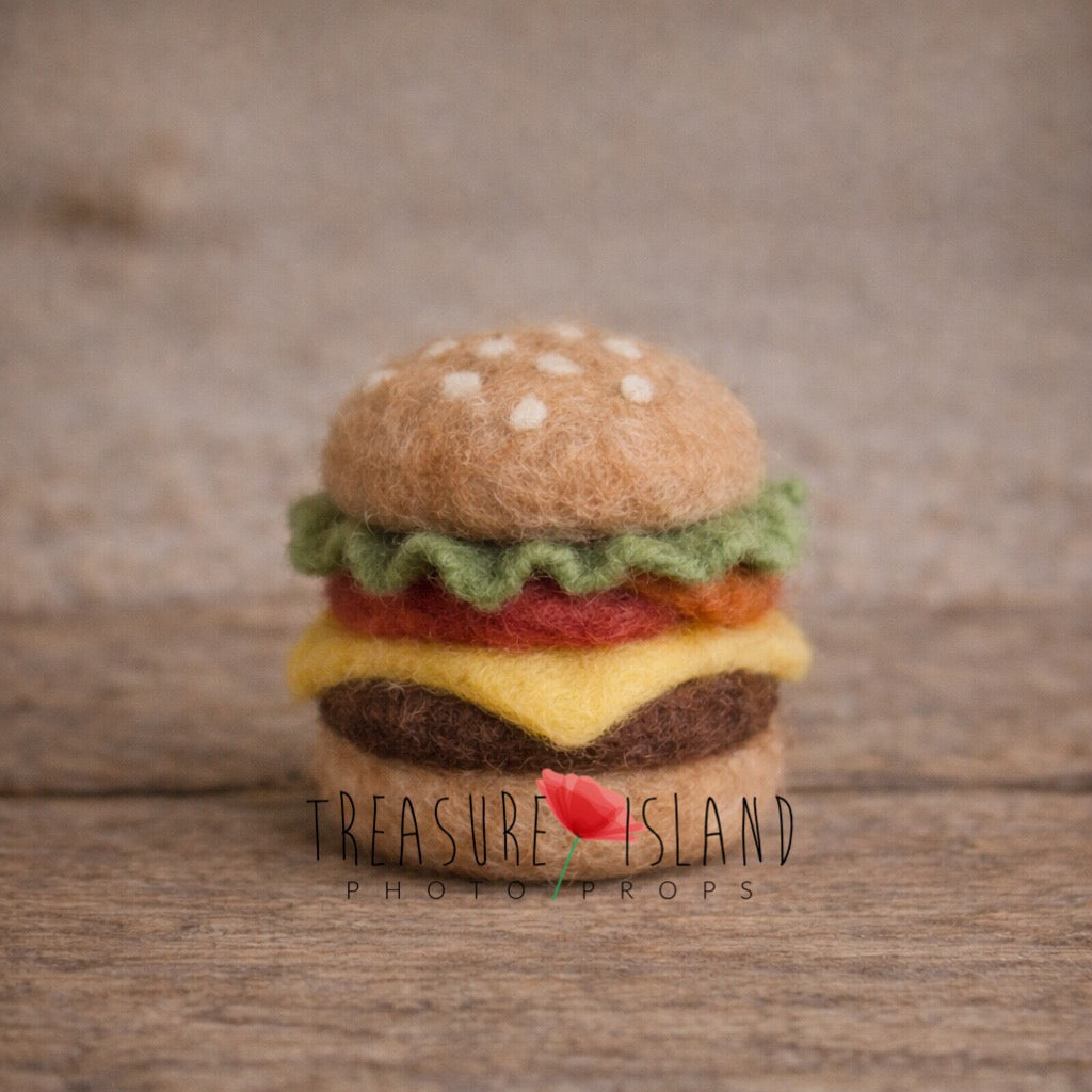 Little Mini Hamburger – Hand-Felted Newborn Photography Prop