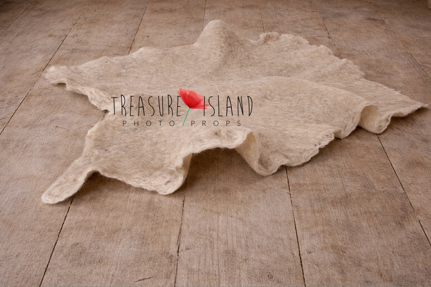 Hand-Felted wool blanket - organic in light beige  colour - photo props - safari theme 