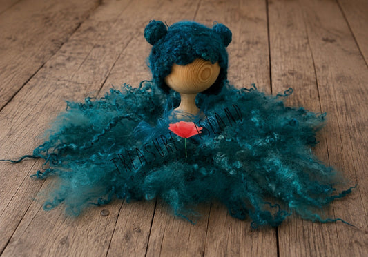 Hand-Felted Curly Wool Set - Curly Blanket & Bonnet with Pom Poms - Newborn Photography