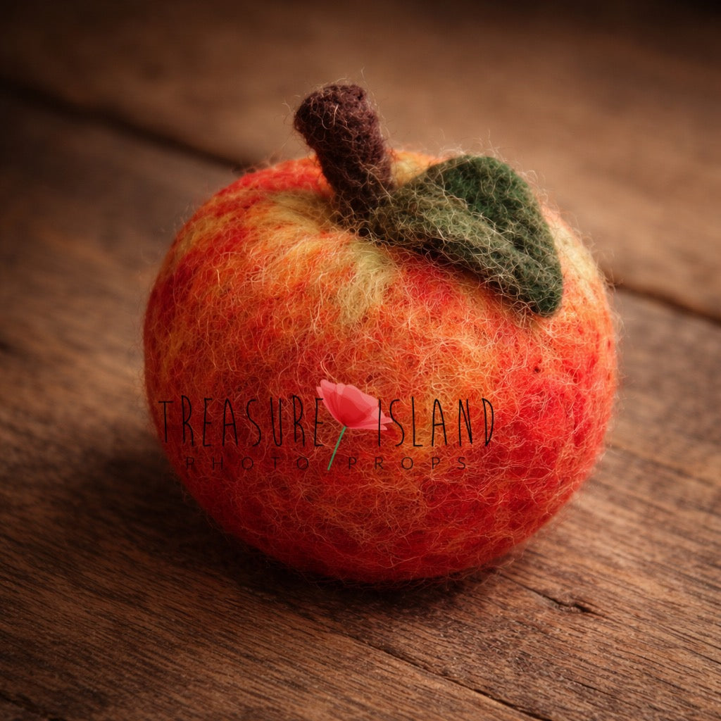 Felted Apple – Handmade Newborn Photography Props