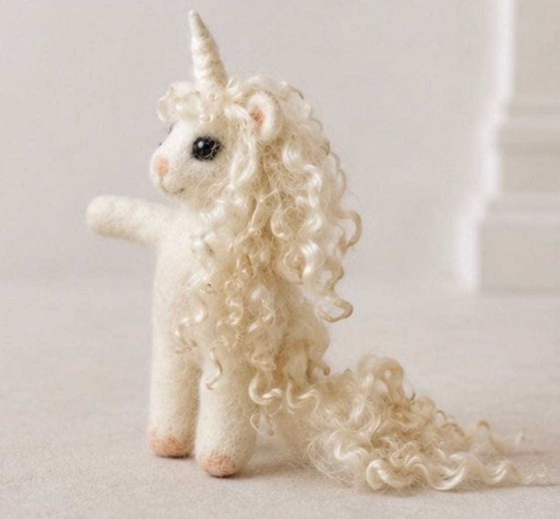 Hand Felted Unicorn Set - Bonnet & Unicorn | Newborn & Sitter Photography Props