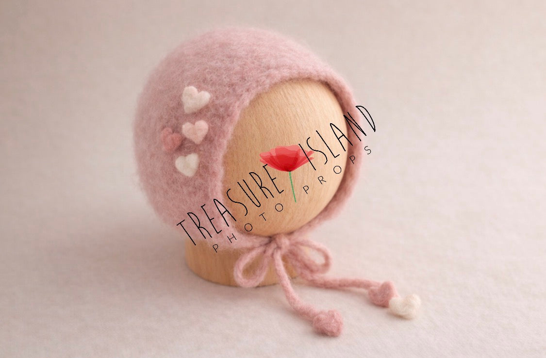 Romantic Valentine Felted Bonnet – Handmade Newborn Photography Prop