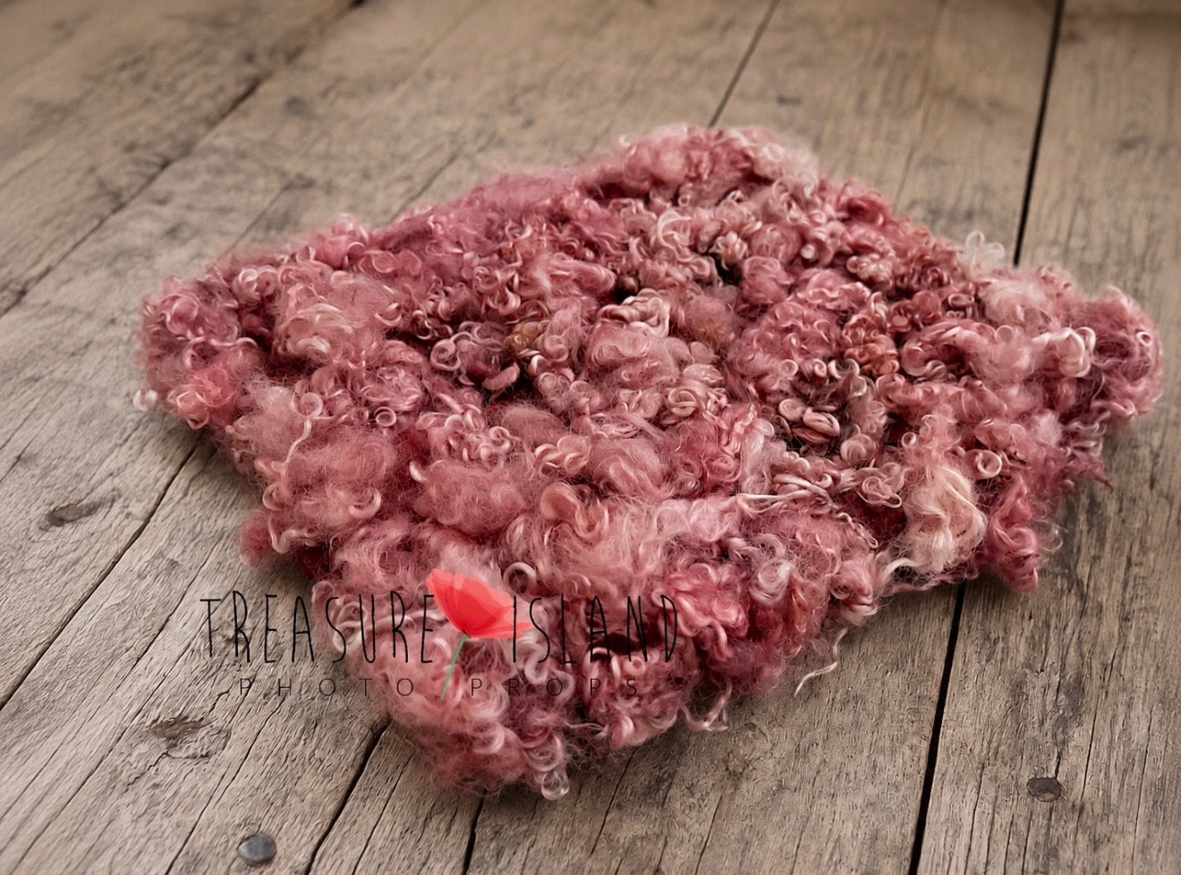 Mauve Curly Woven Wool Blanket with Sheep Locks for Newborn & SItter Photography.