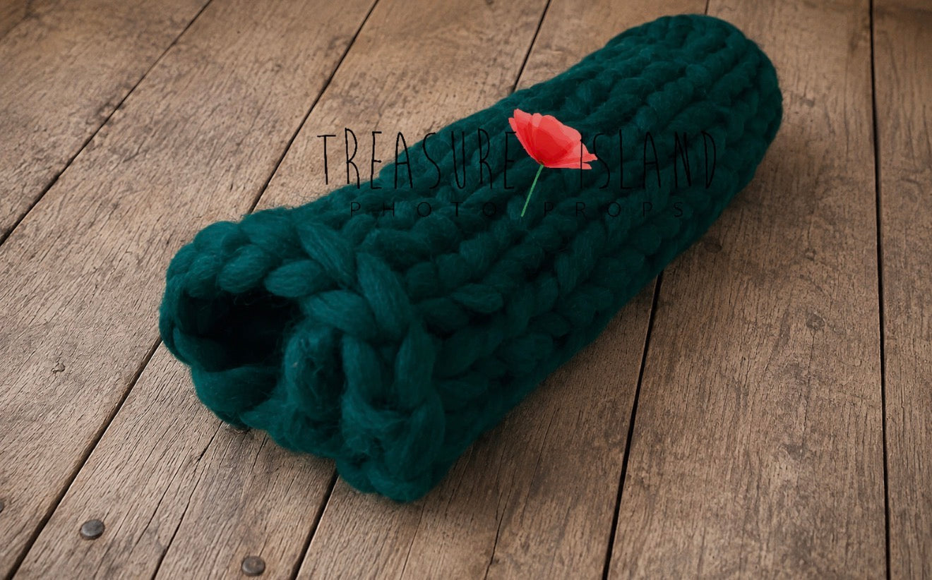 CHUNKY KNIT BLANKETS