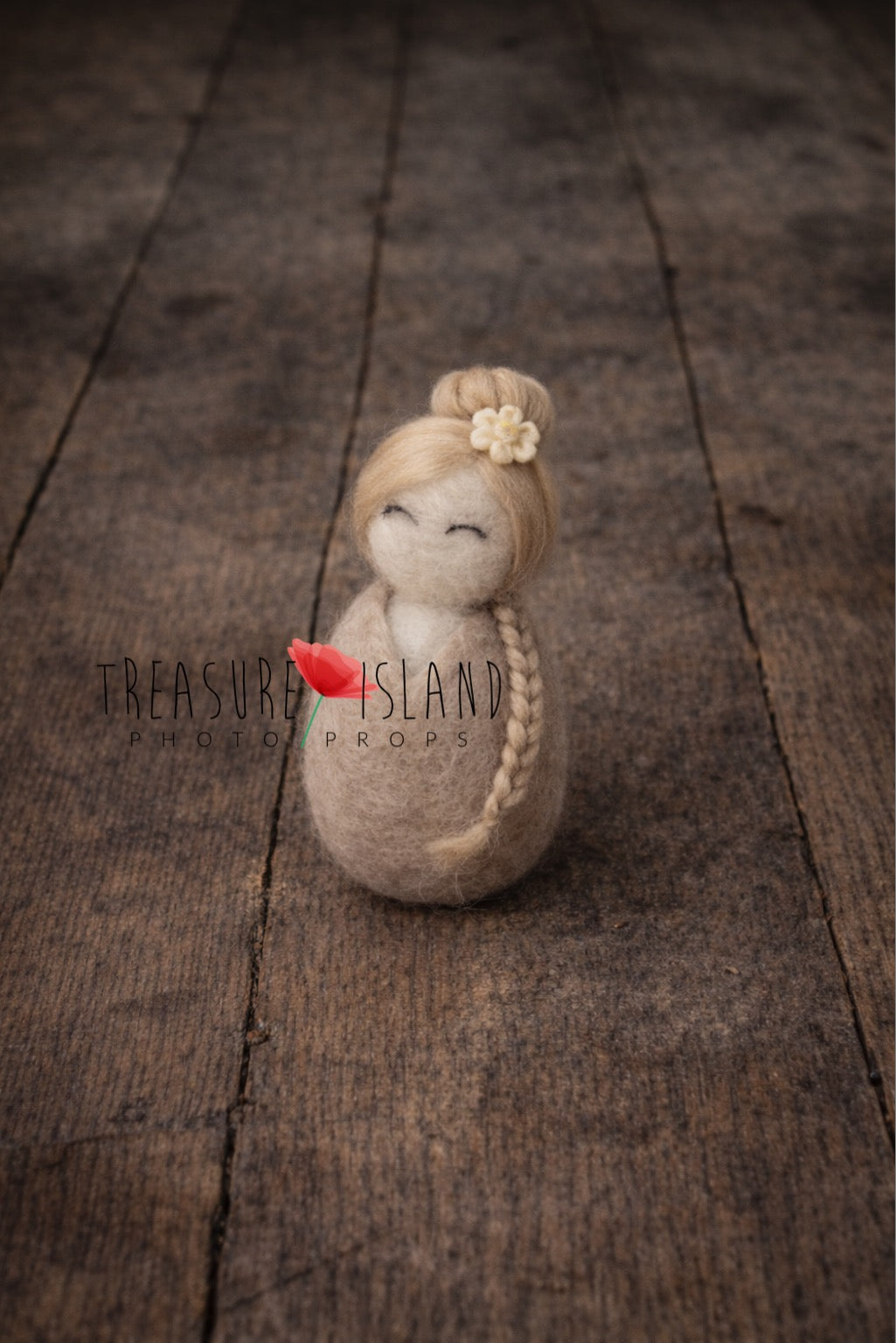 Heirloom Baby Doll Collection – Hand-Felted Swaddled Mini Dolls for Newborn Photography