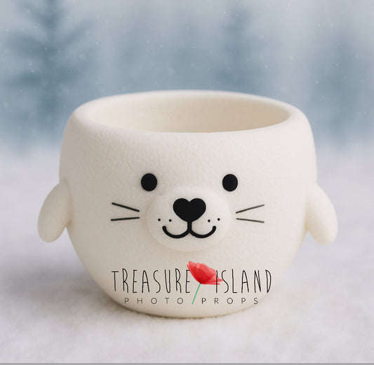 Styrofoam Seal Bowl - ICE LAND Collection