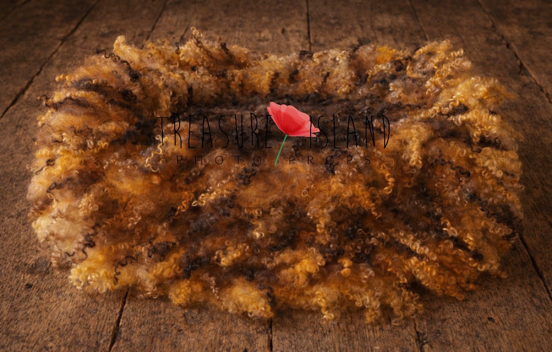 CURLY blanket - Honey & yellow  tones  - Photo Props