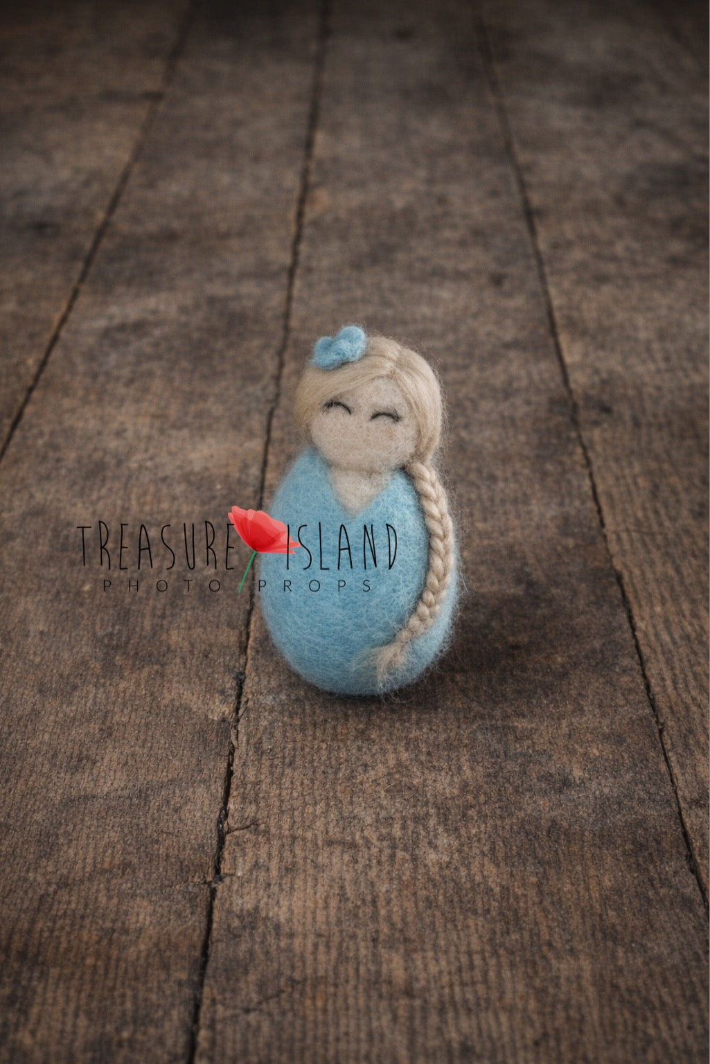 Heirloom Baby Doll Collection – Hand-Felted Swaddled Mini Dolls for Newborn Photography