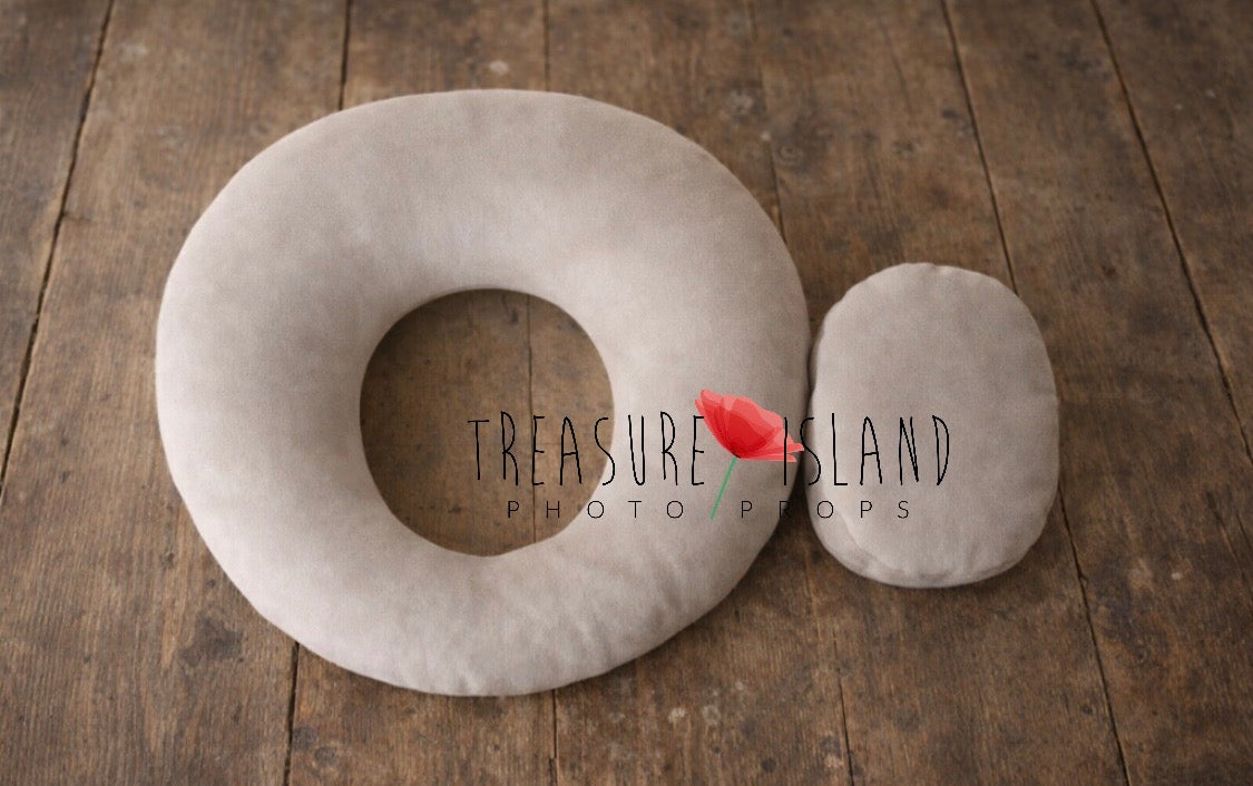 Newborn Positioning Pillow Set – Professional Photography Support Cushions