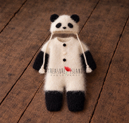STRICK-SET PANDA – Strampler & Mütze – Strick-Outfit