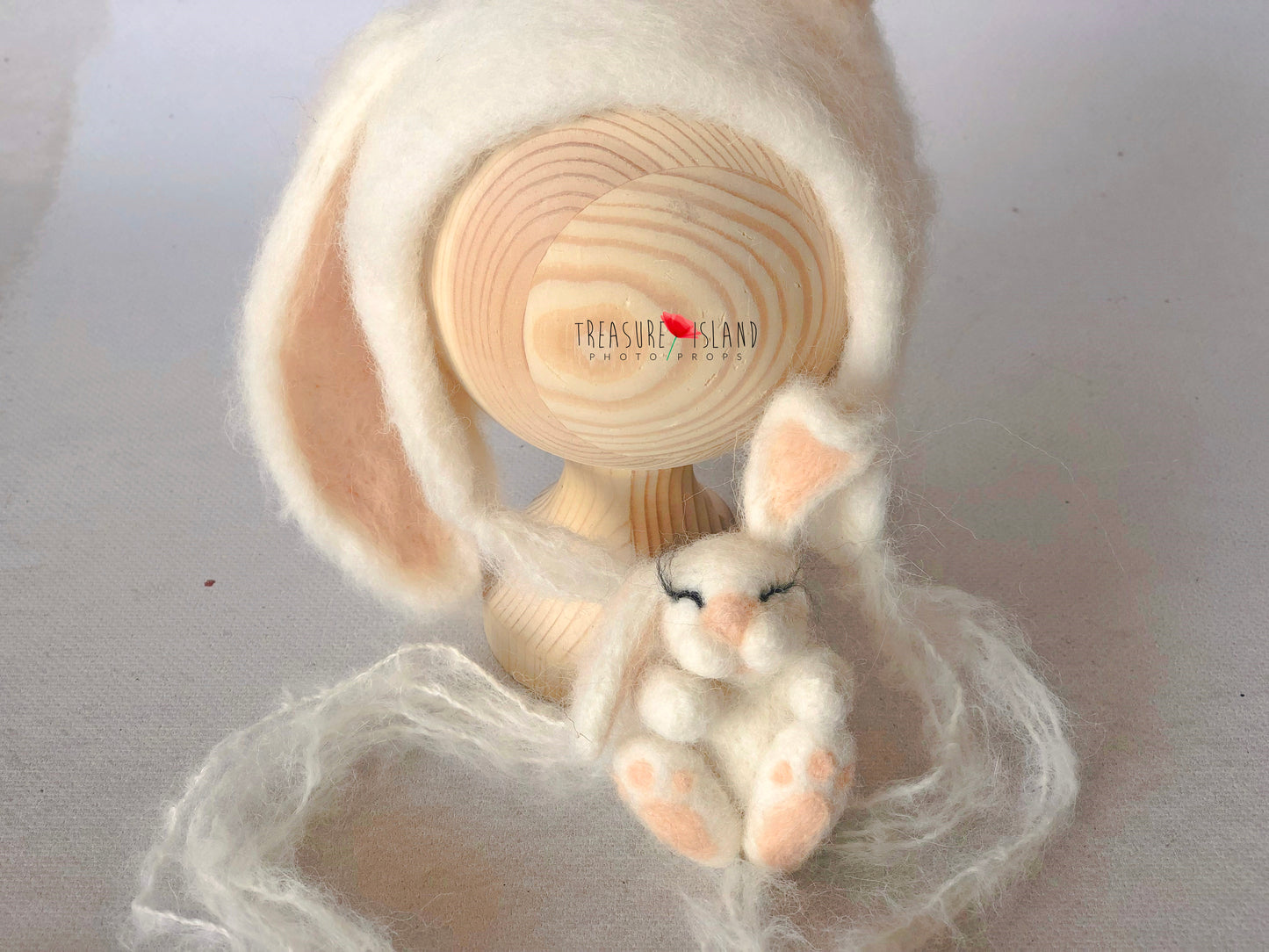 BUNNY  SET for girl or boy felt animals felt animal NEEDLE animal NEEDLE animals