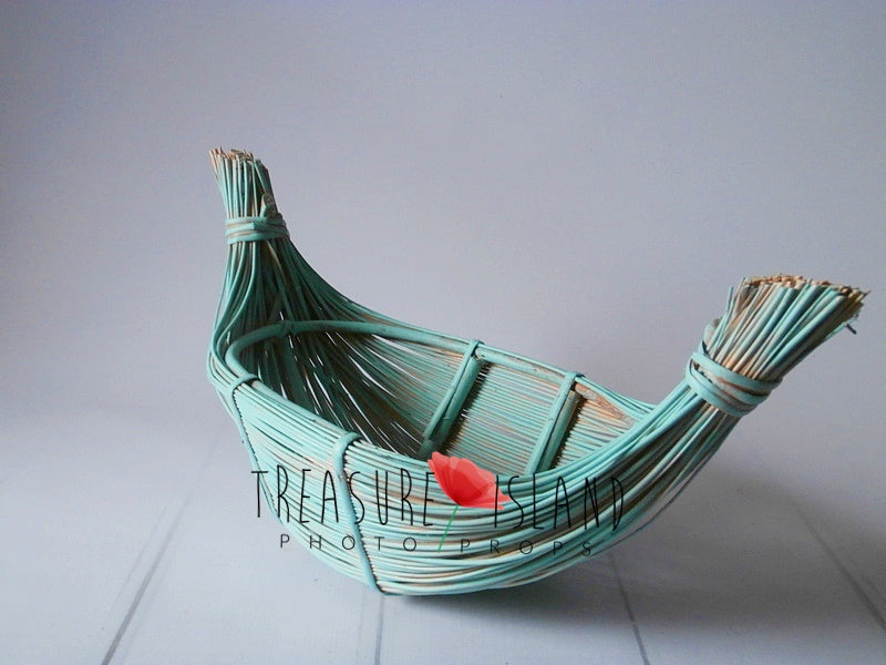 BASKET BOAT - Newborn SESSIONS