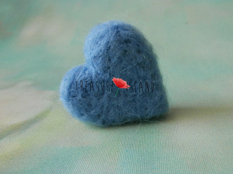 FELTED HEART - classic woolen