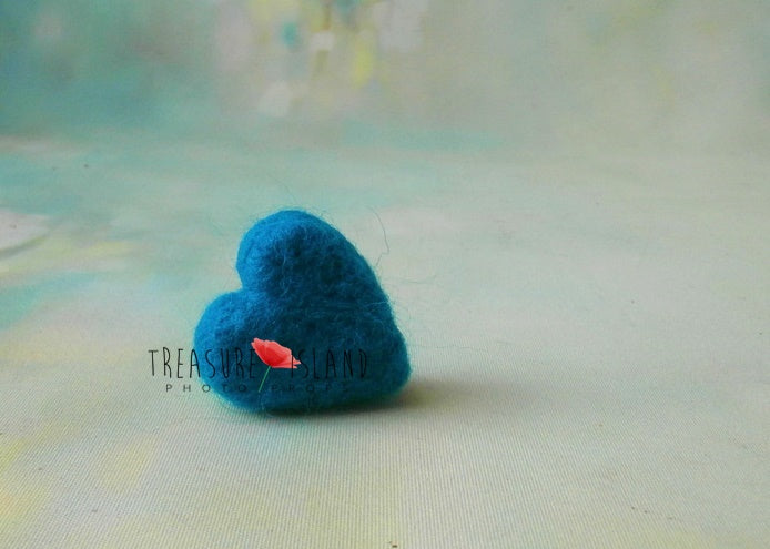 FELTED HEART - classic woolen