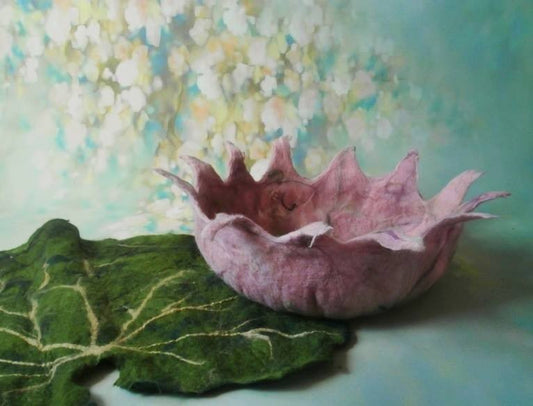 FELTED FLOWER BOWL dirty pink