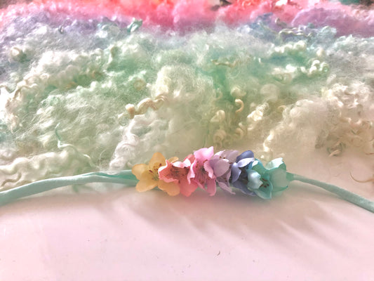 Rainbow flower tieback