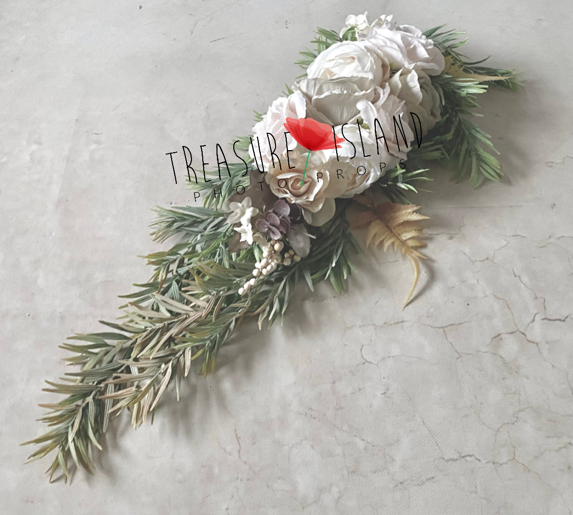 Flower GARLAND in Cappucino