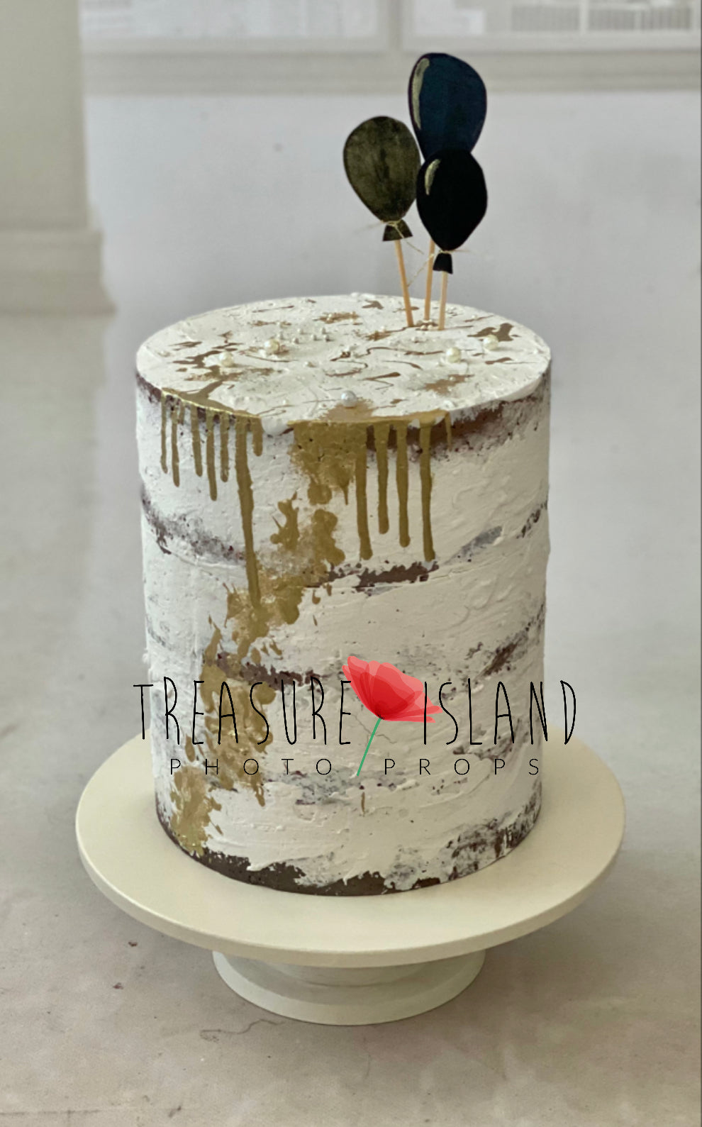Treasure Island Cake complete with underwater scene! Featuring a treasure  chest, octopus, turtle & the statue from 'Pirates love Underpants!” | By  Unique Cake Creations | Facebook