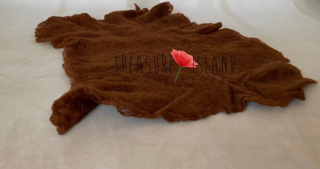 IRREGULAR FELTED MERINO BLANKET EXTRA THIN - BEST OF - 50x50 cm - 74 colours to choose from