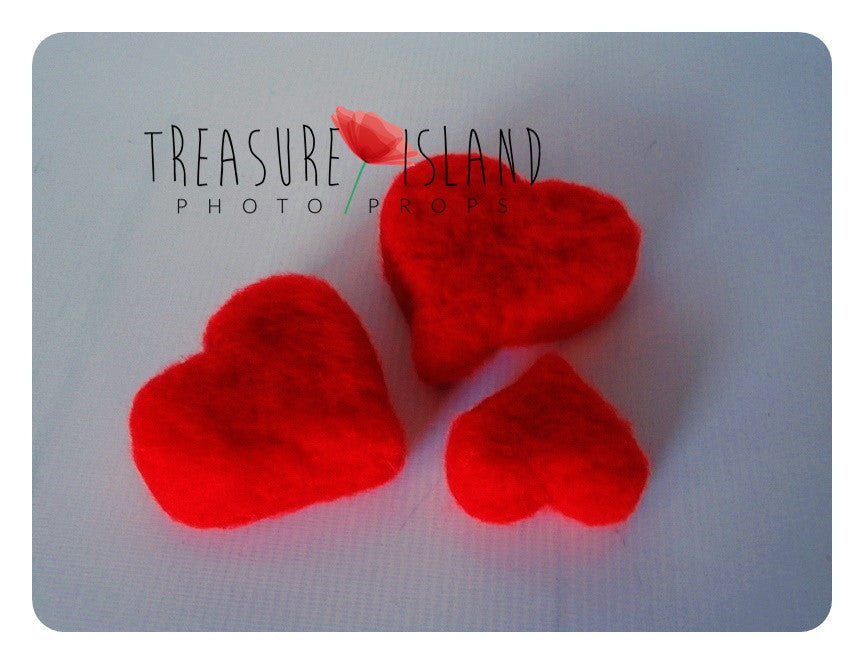 FELTED HEART with curls