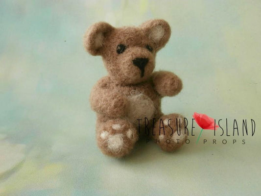 TEDDY BEAR HAT and TOY felt animals felt animal NEEDLE animal NEEDLE animals