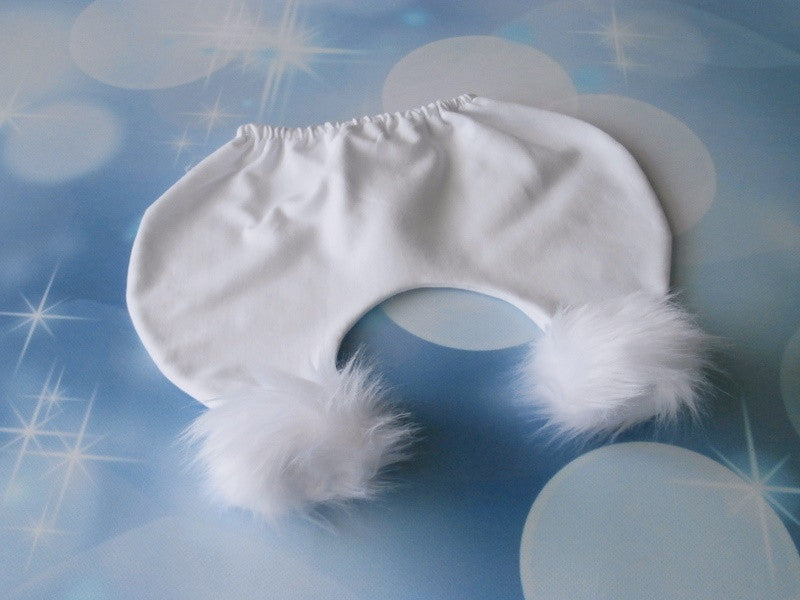 White winter baby photography bloomers with elastic waist and soft fluffy faux fur trim