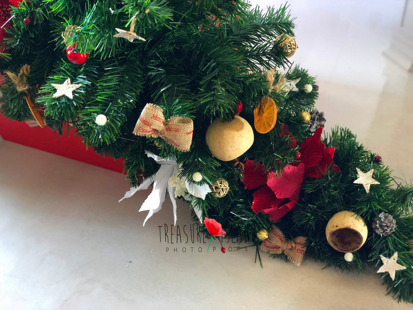 CHRISTMAS GARLAND - perfect for CHRISTMAS FIREPLACE