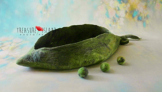 FELTED GREEN PEAS - stiff