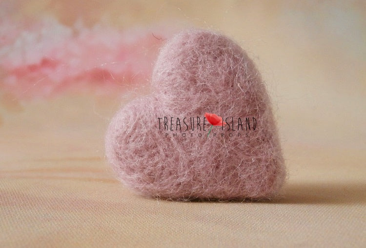 FELTED HEART - classic woolen